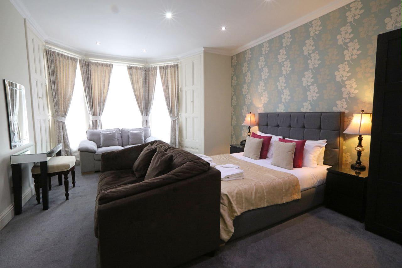 Aparthotel Palmerston Suites Edinburgh - New 2024 Prices, Reviews, Book Now